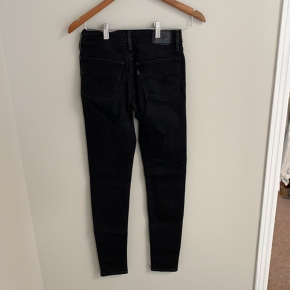 WOMENS LEVI 710 Super Skinny Jeans Washed Black Classic Levi's SIZE 26 32L - Picture 5 of 6